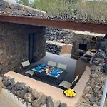 Dammuso Anir Tatil Evi *
